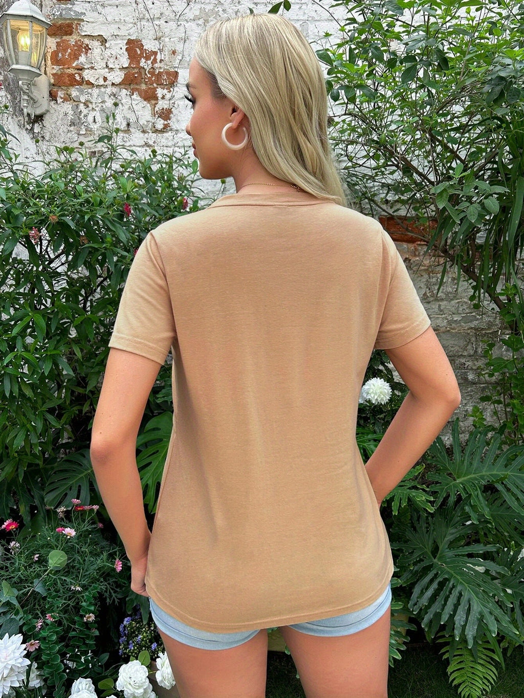 Casual Short Sleeve Breastfeeding Top for Daily Outings and Home Comfort - Essential Nursing Wear - Fanghuang