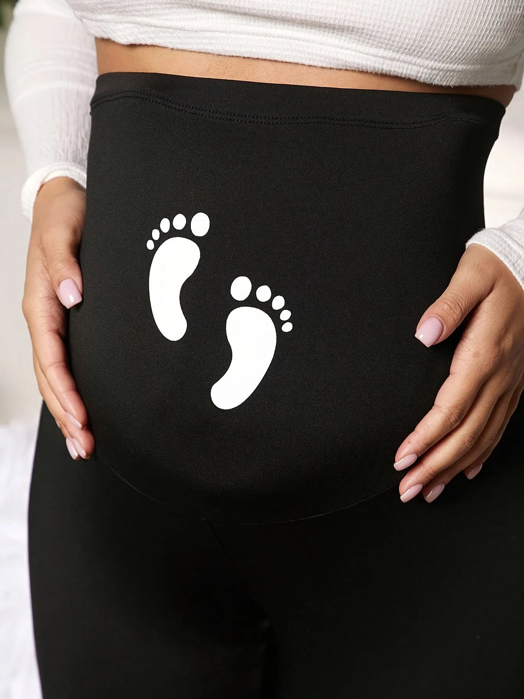 Detailed View of Cute Baby Footprints Graphic on Maternity Yoga Leggings - High-Quality Fun Print - Fanghuang