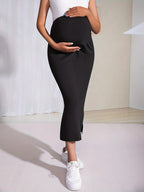 Versatile Black Maternity Pencil Skirt for Business and Casual Outings - Elegant Pregnancy Wardrobe Essential - Fanghuang