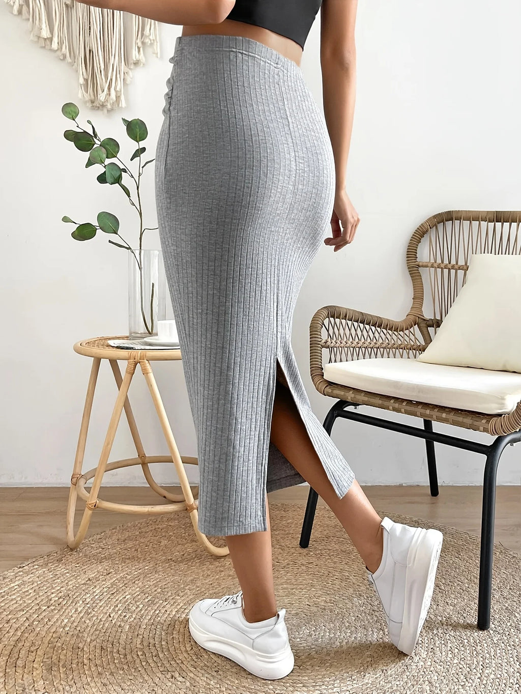 Stylish Back Slit Detail on Maternity Grey Skirt - Functional Design for Easy Movement - Fanghuang