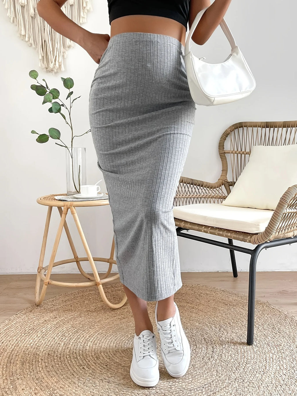 Versatile Grey Maternity Skirt for Office Wear and Daily Outings - Elegant Pregnancy Wardrobe Essential - Fanghuang