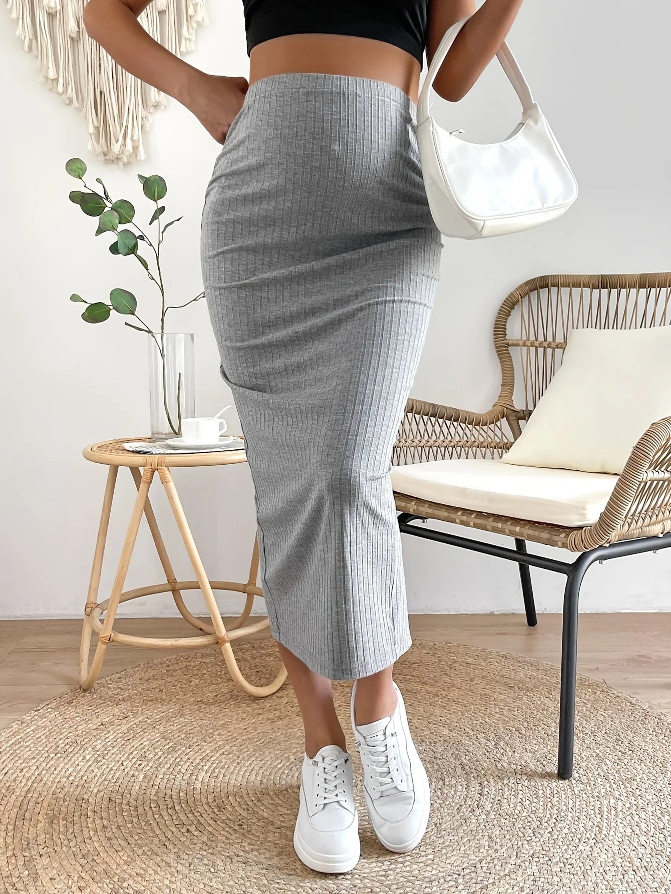 Versatile Grey Maternity Skirt for Office Wear and Daily Outings - Elegant Pregnancy Wardrobe Essential - Fanghuang