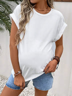 Comfortable Relaxed Fit White Pregnancy Shirt - Ample Room for Growing Belly - Fanghuang