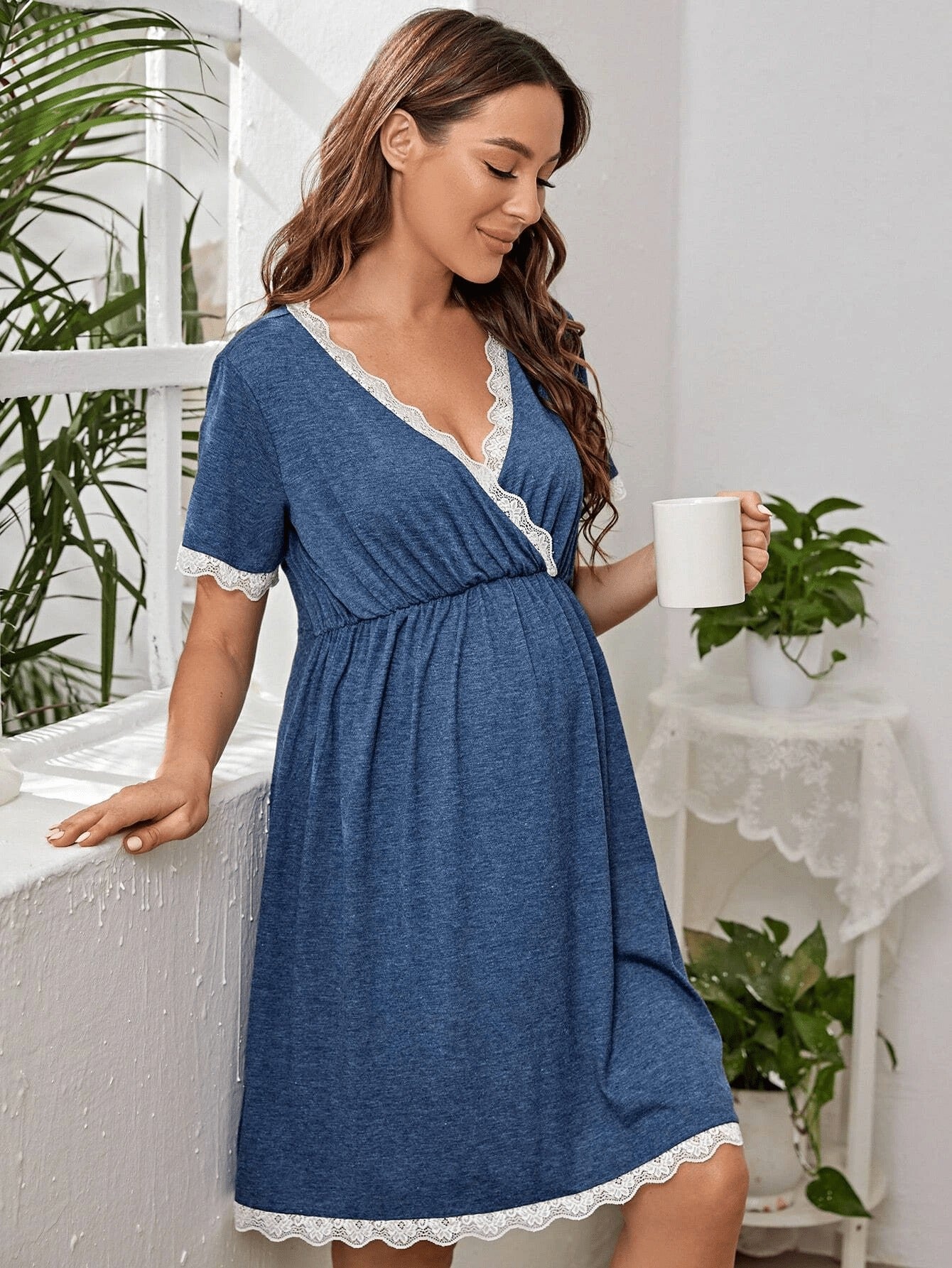 Detailed View of Delicate White Lace Edging on V-Neckline - Romantic and Functional Nursing Dress - Fanghuang