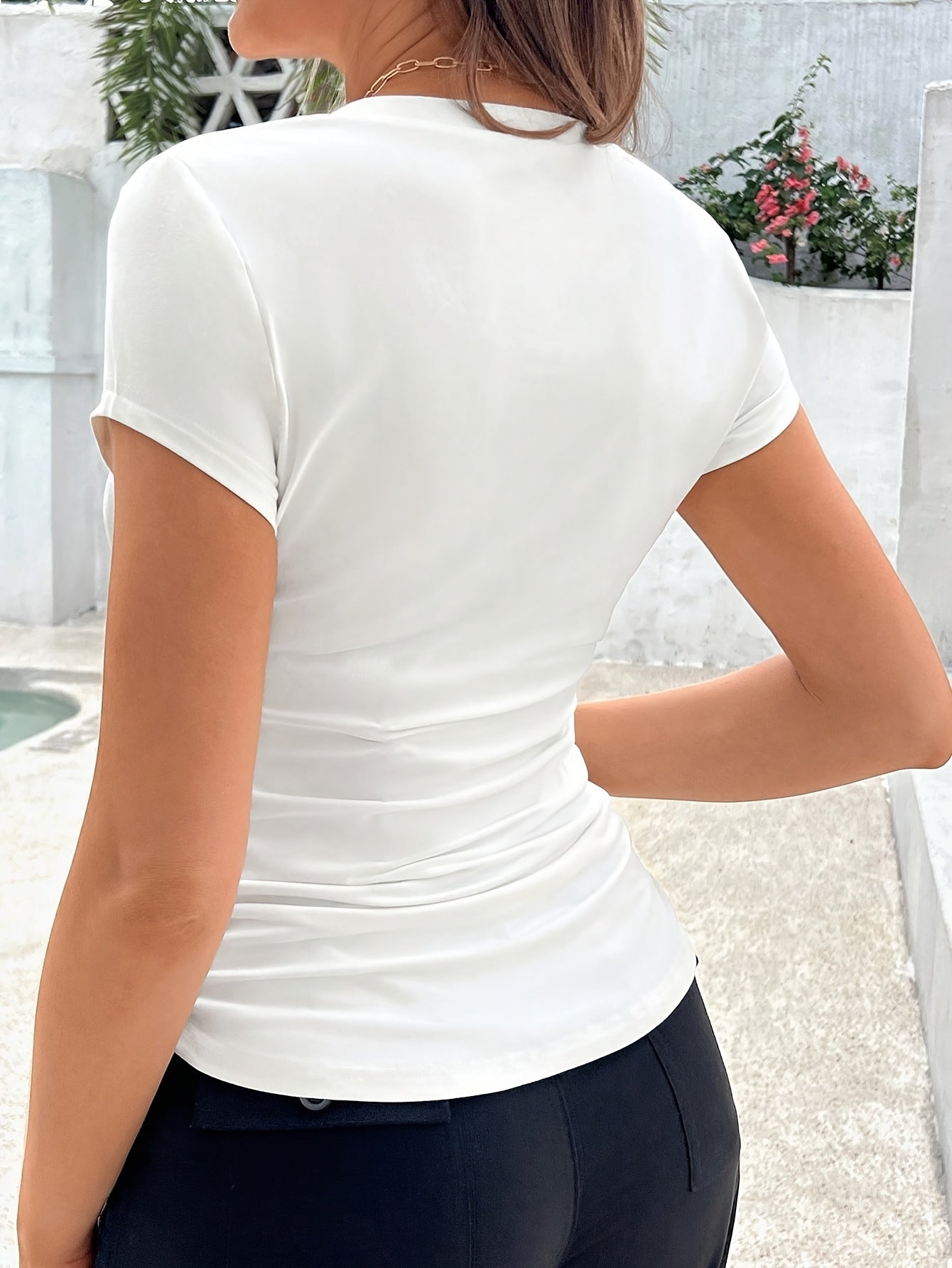 Smooth Hemline and Side Seams Design - Clean Cut Minimalist Maternity Wear - Fanghuang