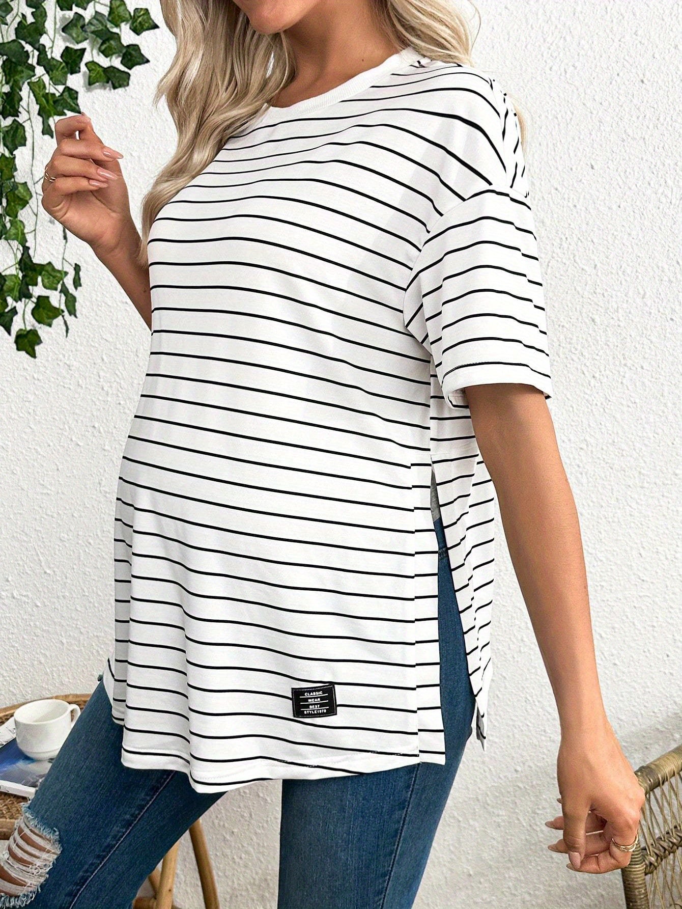 Classic White and Black Striped Maternity T-shirt - Short Sleeve Summer Base Layer - Fanghuang